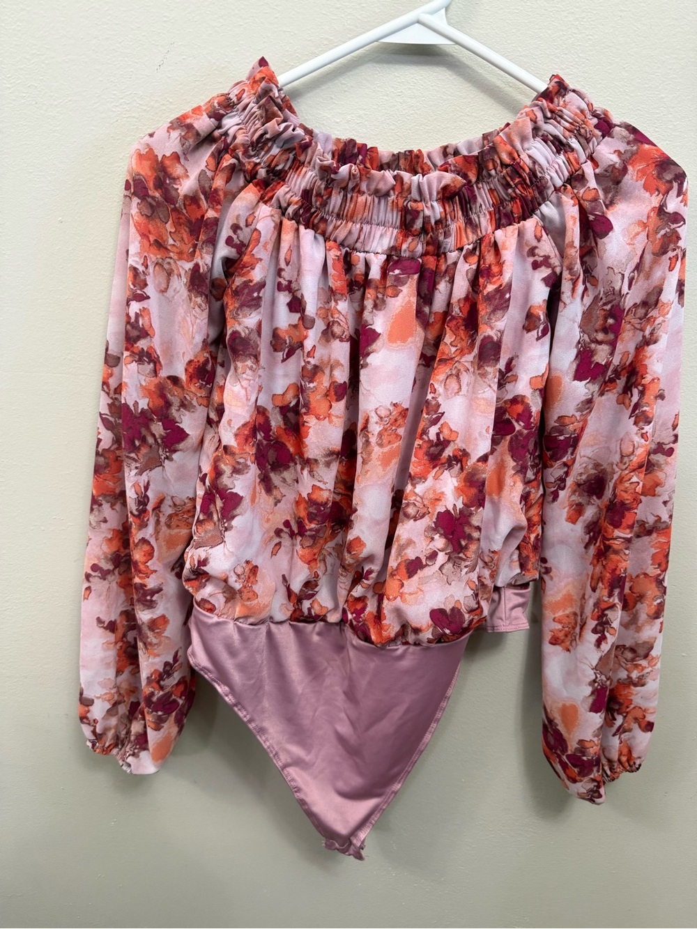 Forever 21 Floral Off-Shoulder Pink and Orange Floral Blouse Bodysuit Medium